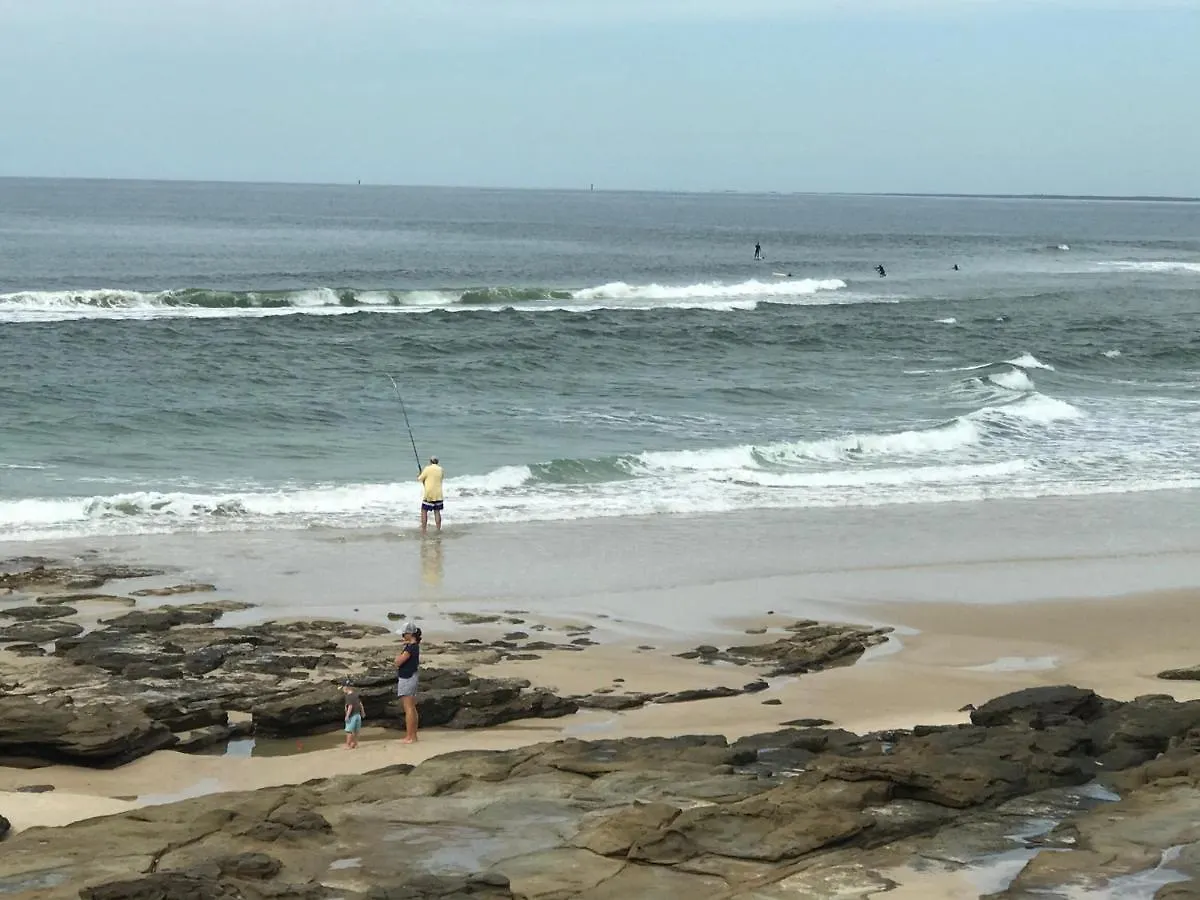 Xyl Holiday Inn 0*, Caloundra