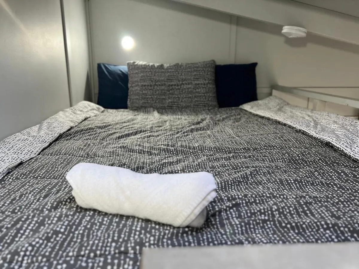 Xyl Holiday Inn Australia